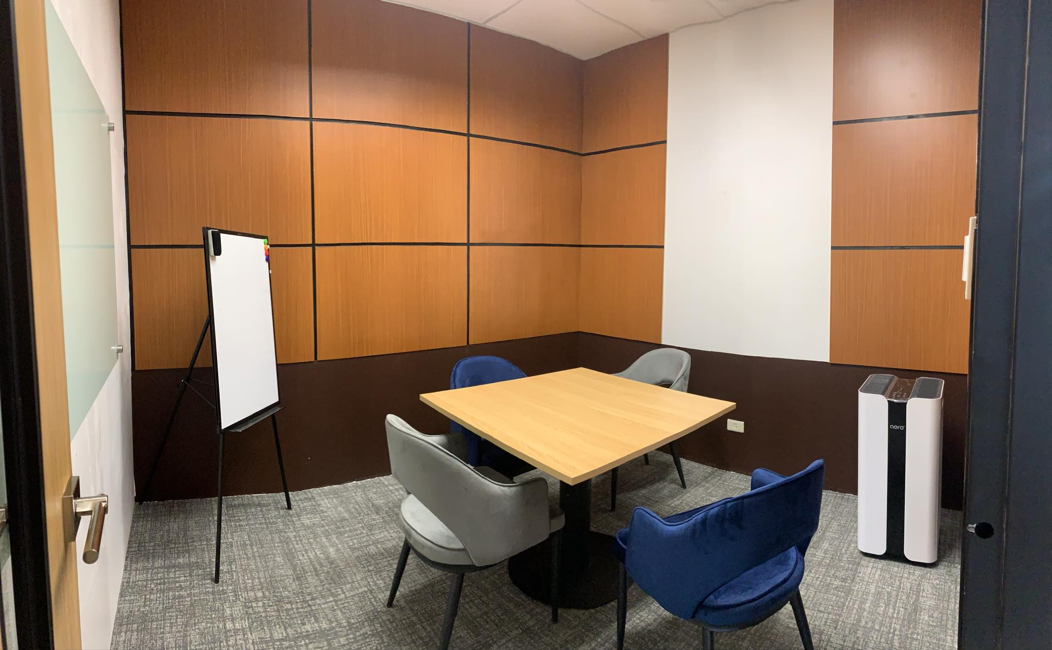 29 Person Private Office