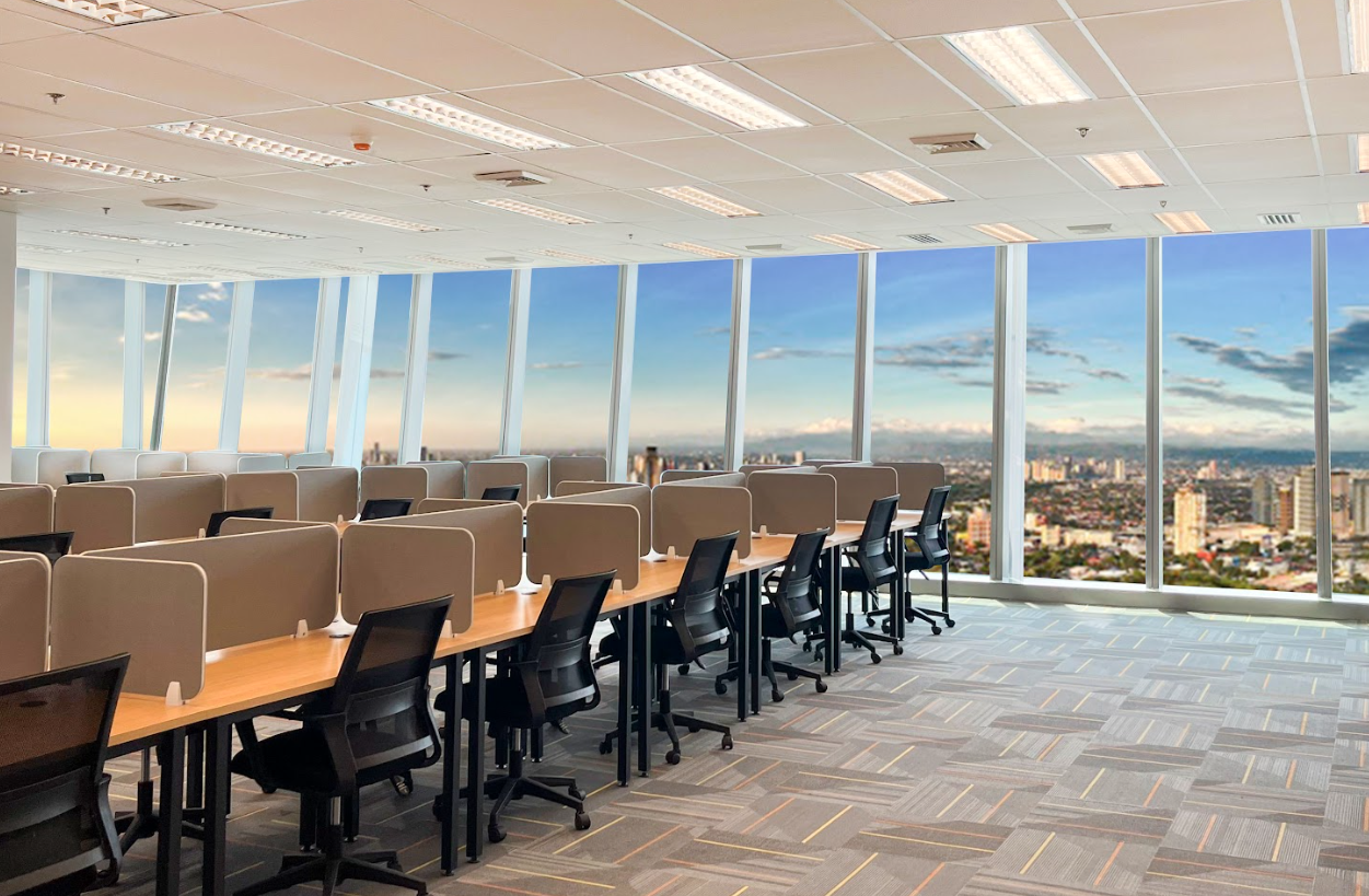 1 Person Coworking Desk