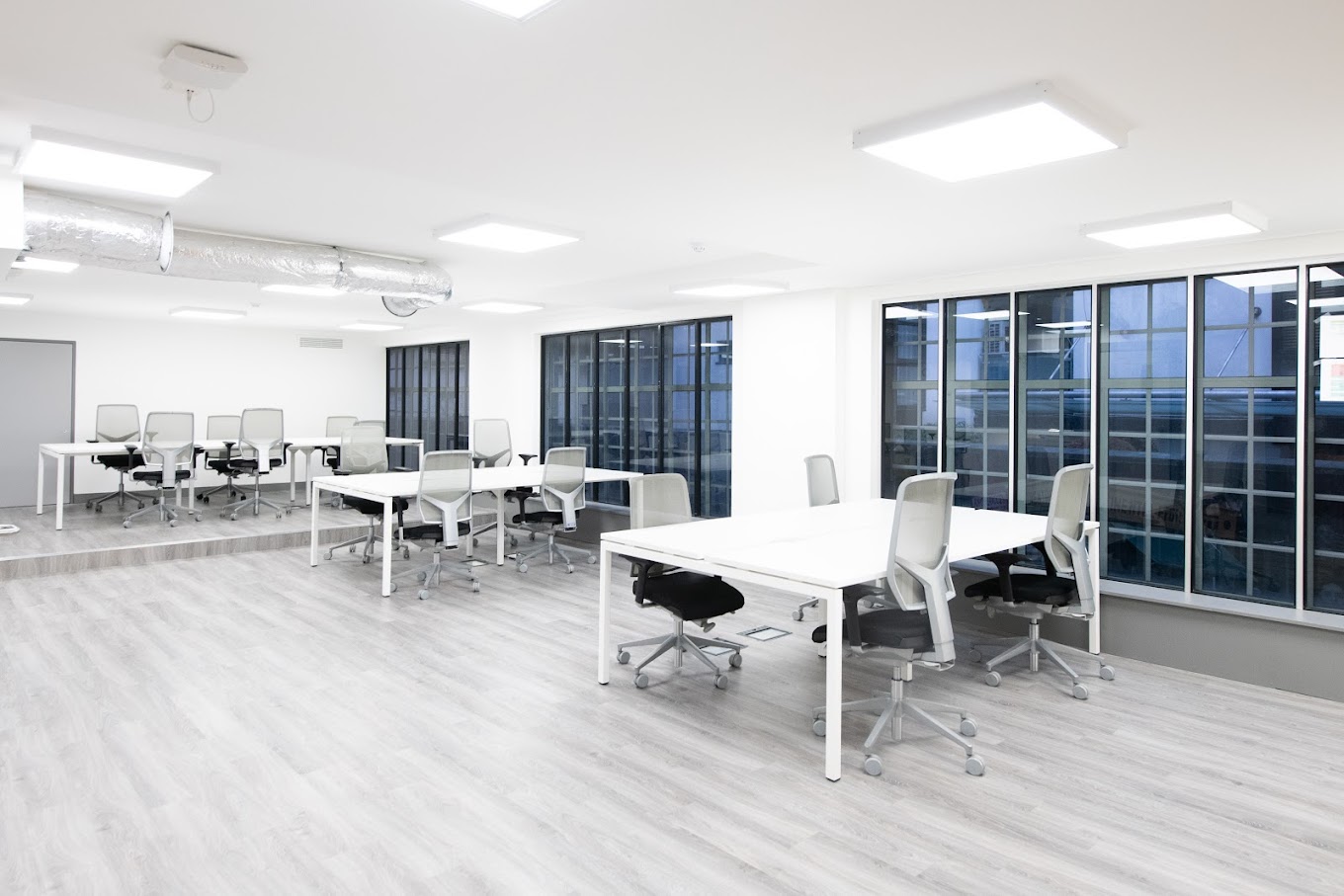 28 Person Enterprise Suite