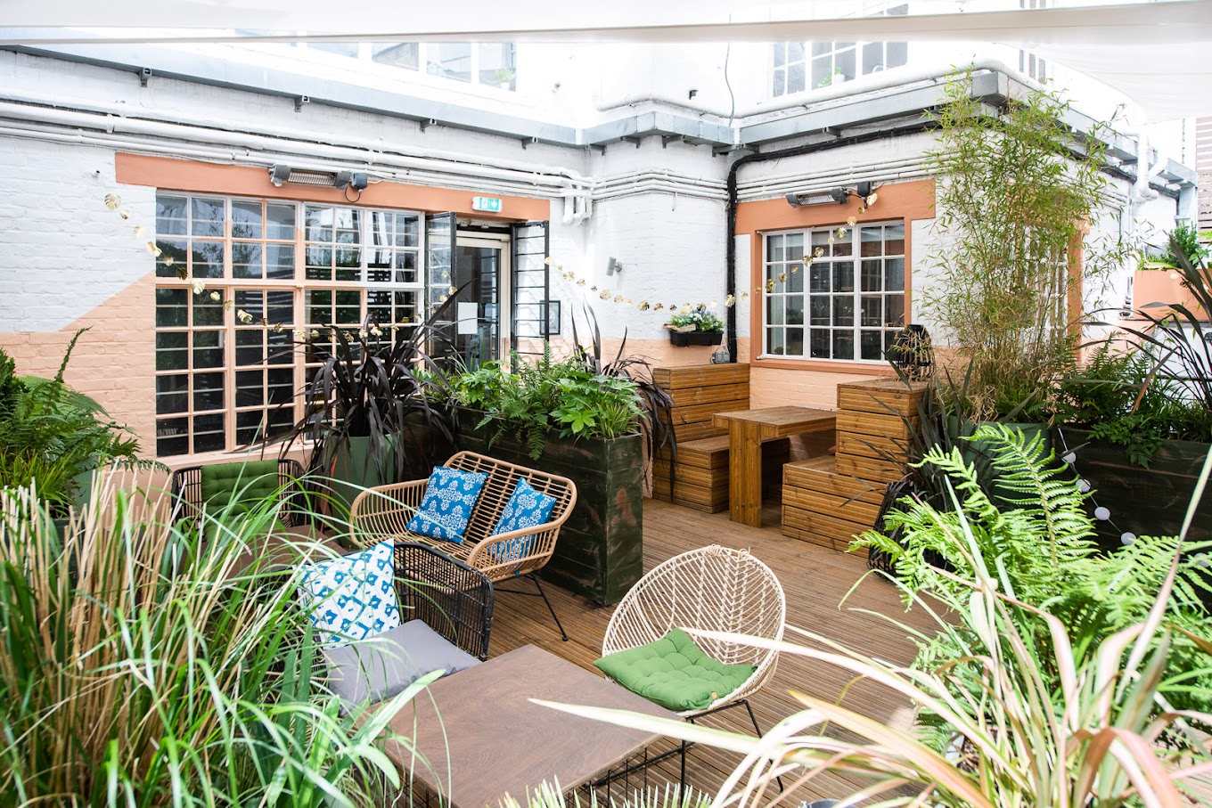 10 Person Private Office