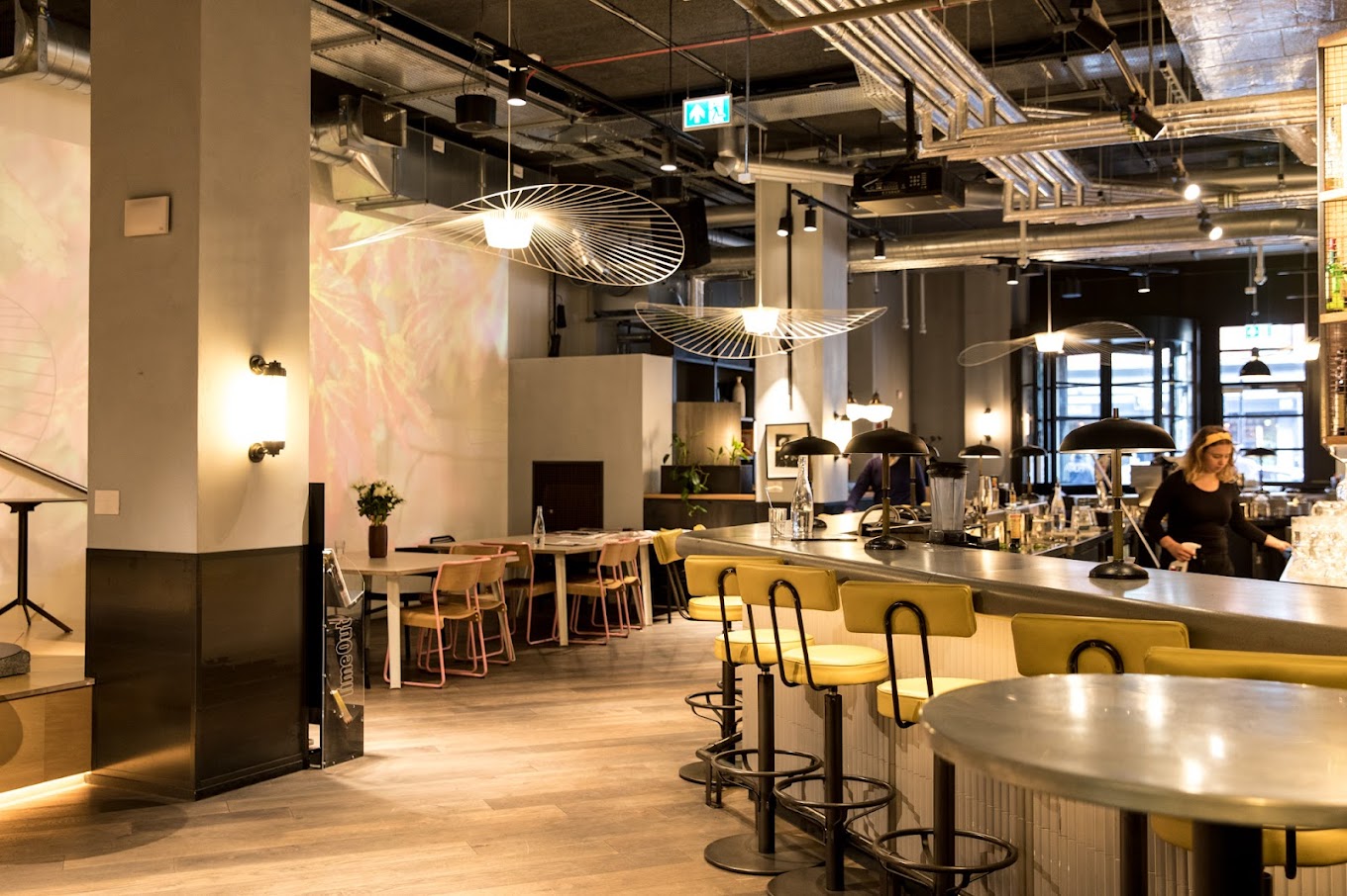 10 Person Private Office