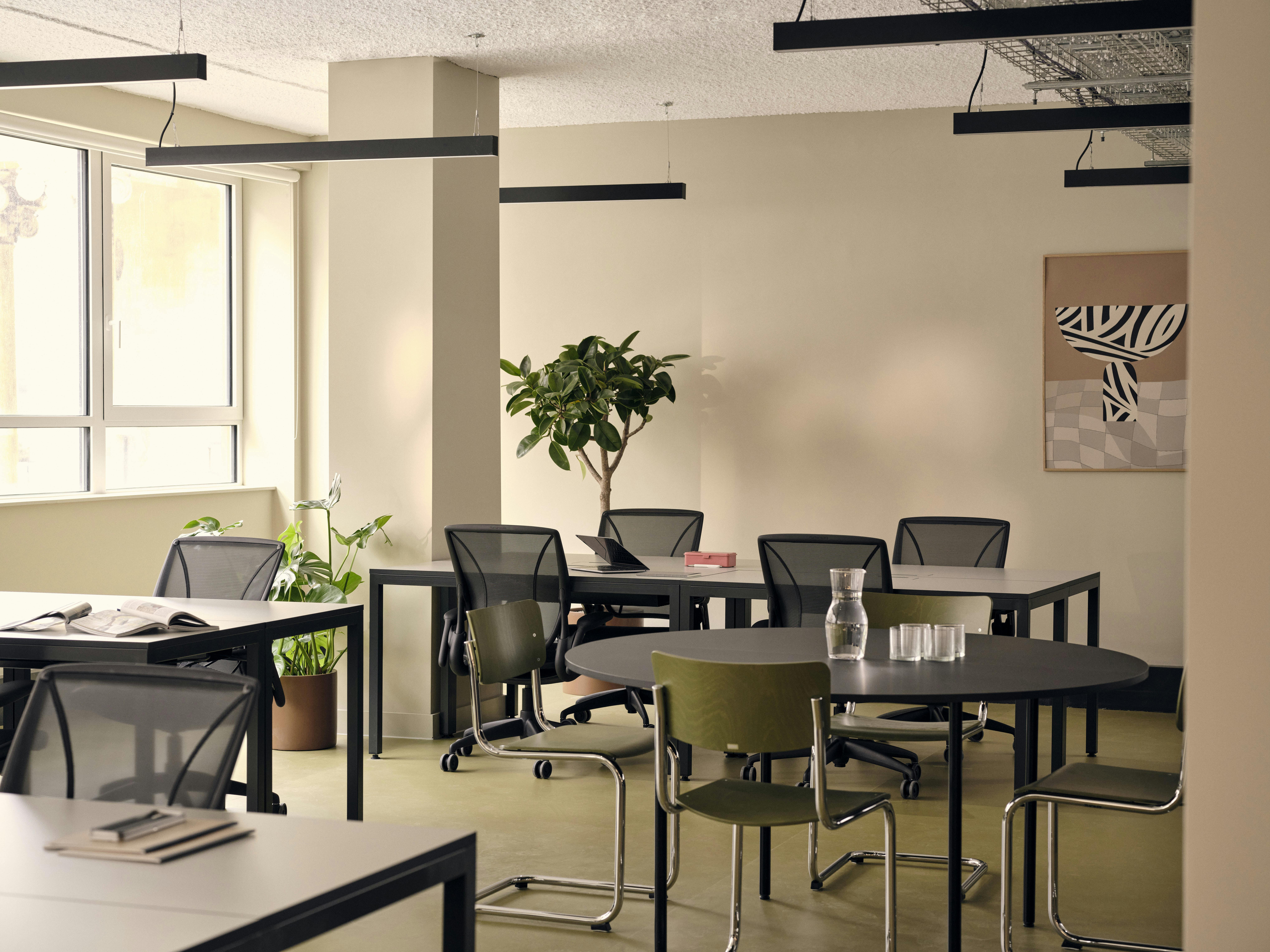 130 Person Managed Space