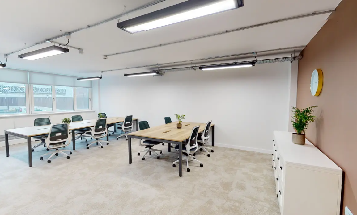 8 Person Private Office