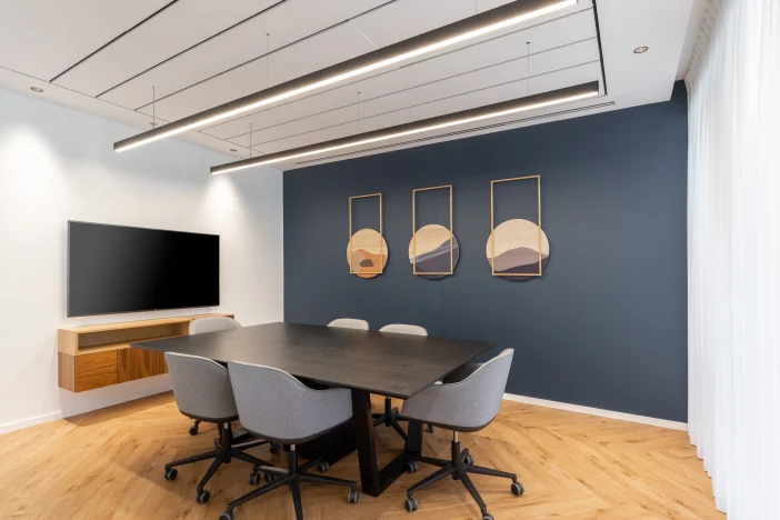 1 Person Private Office