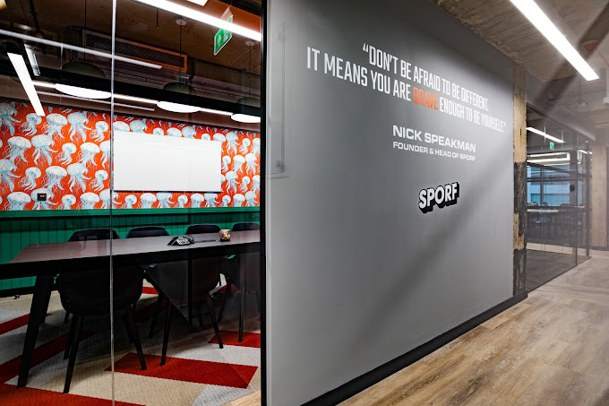 1 Person Coworking Desk