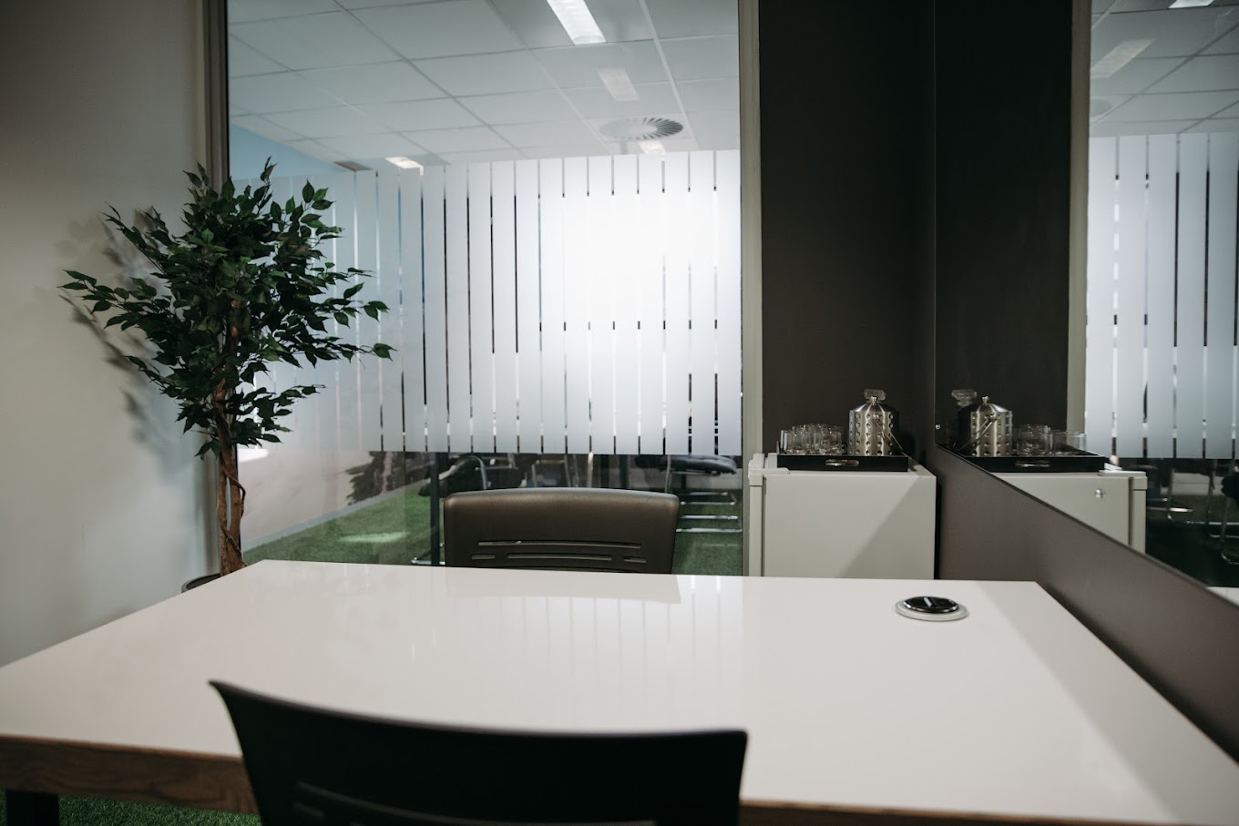 2 Person Coworking Desk