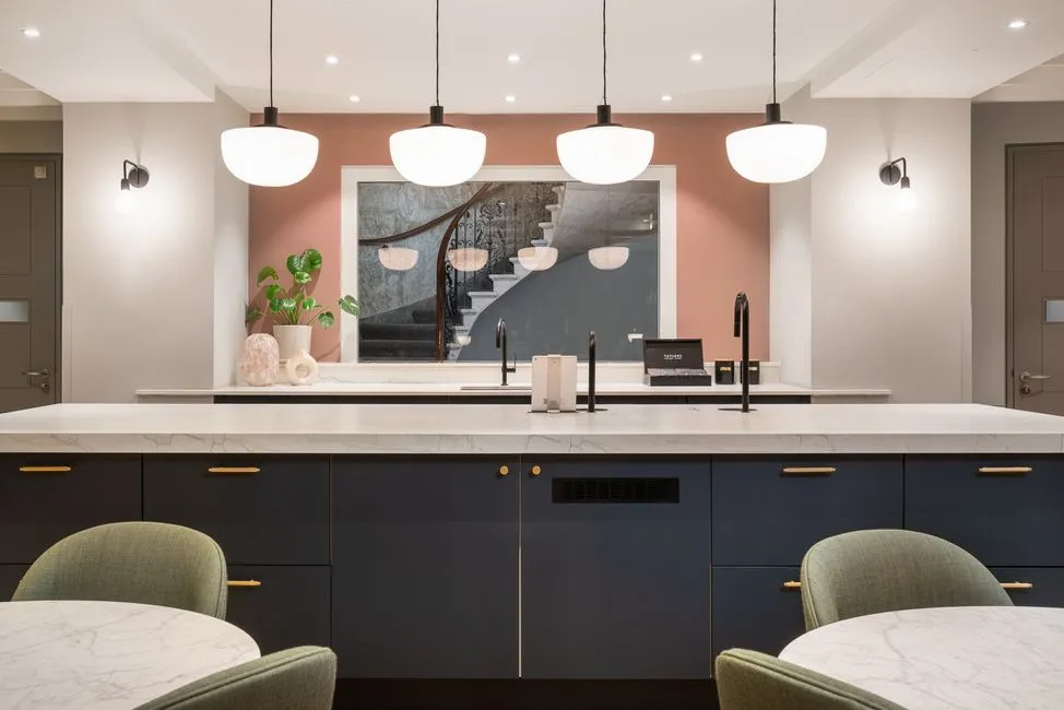 20 Person Private Office