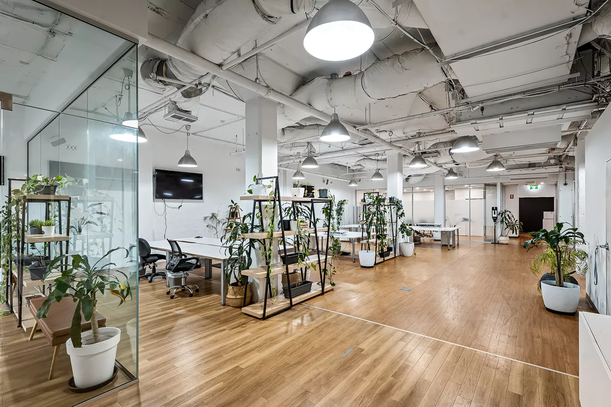 5 Person Private Office