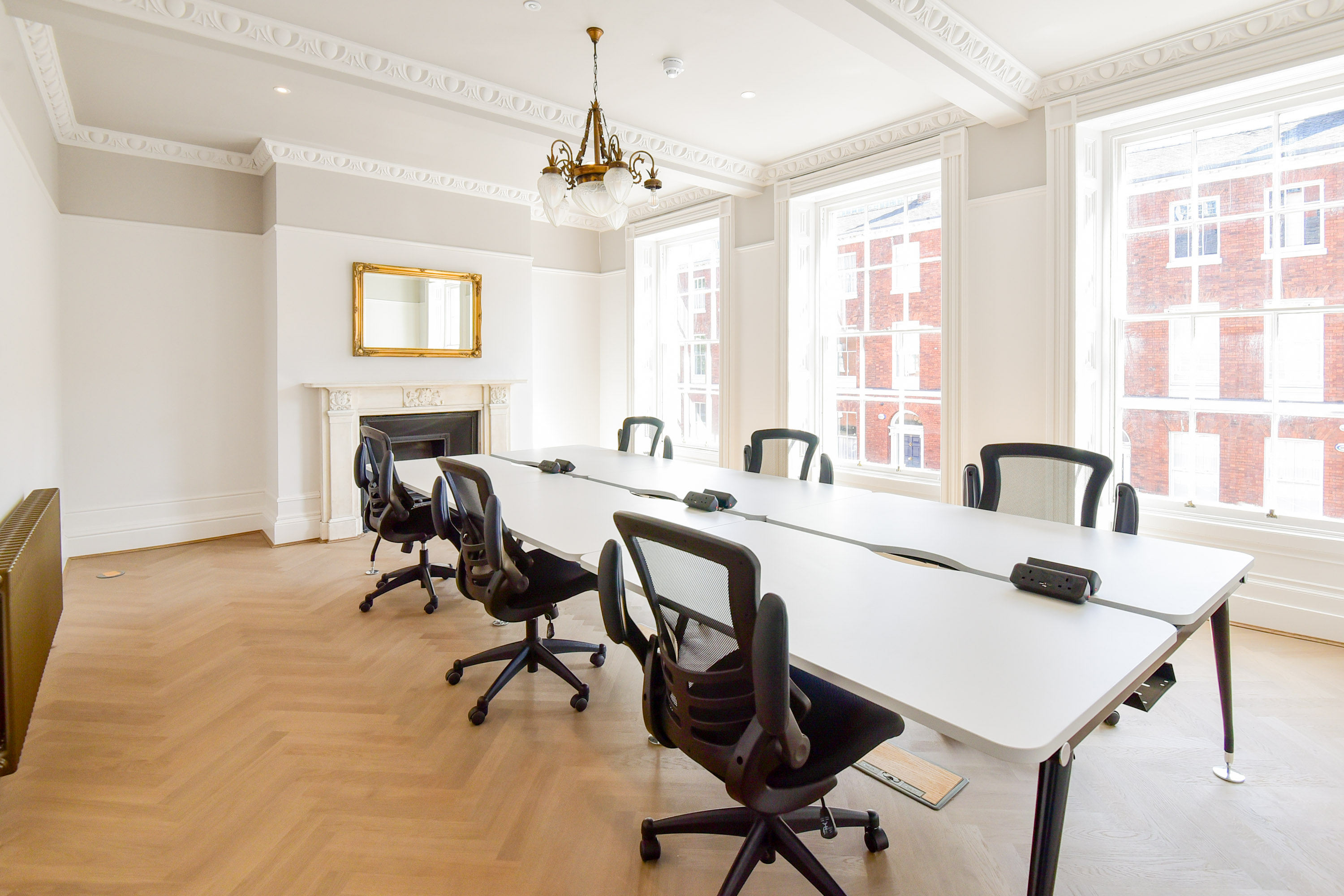 4 Person Private Office