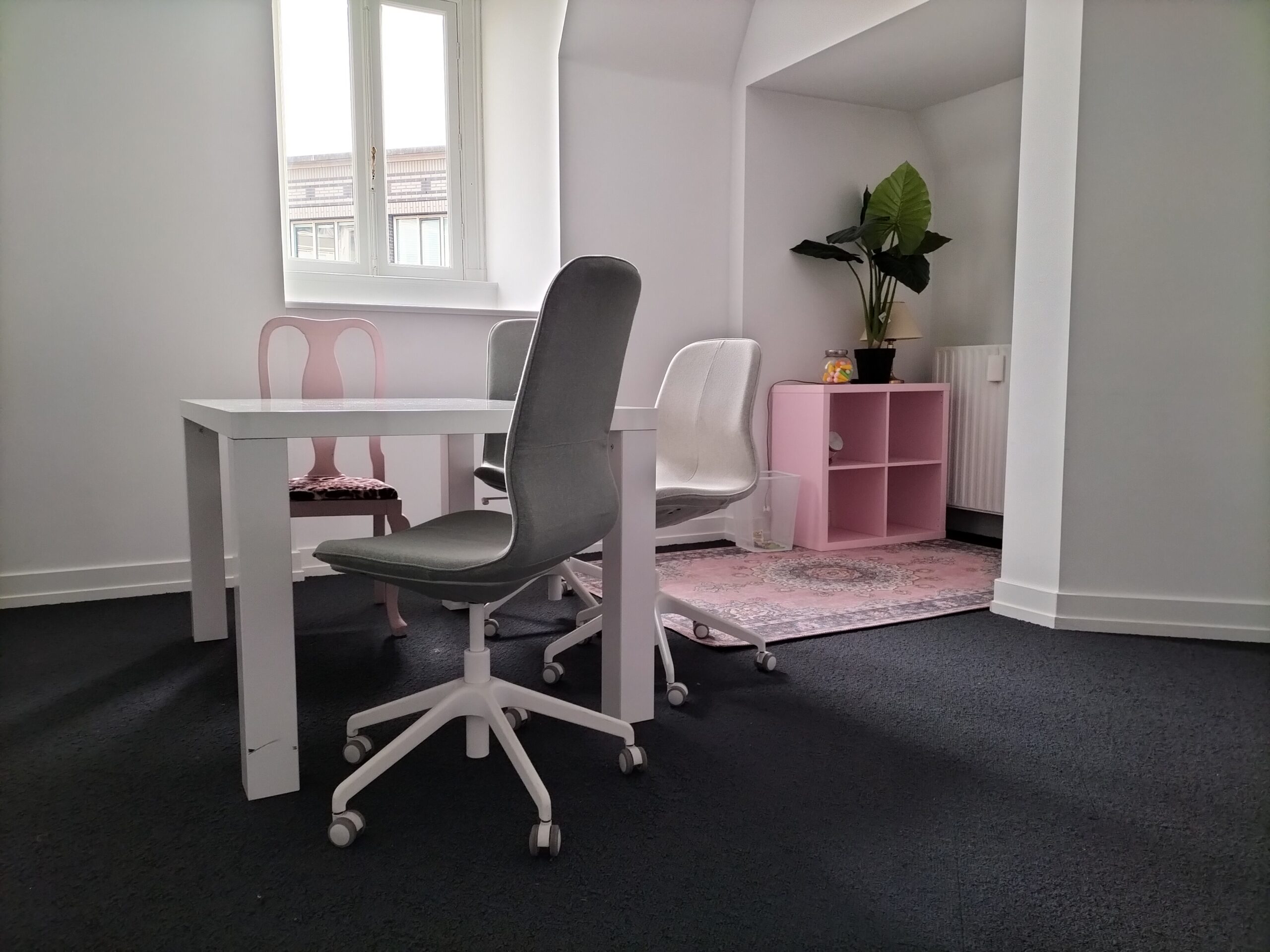 3 Person Coworking Desk