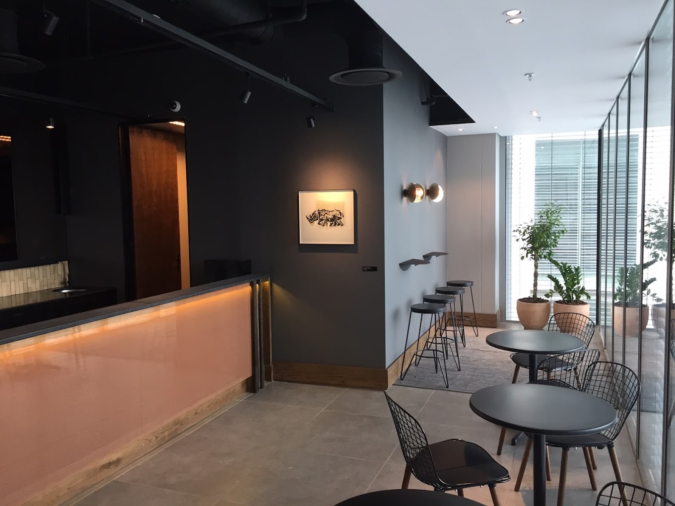 4 Person Coworking Desk