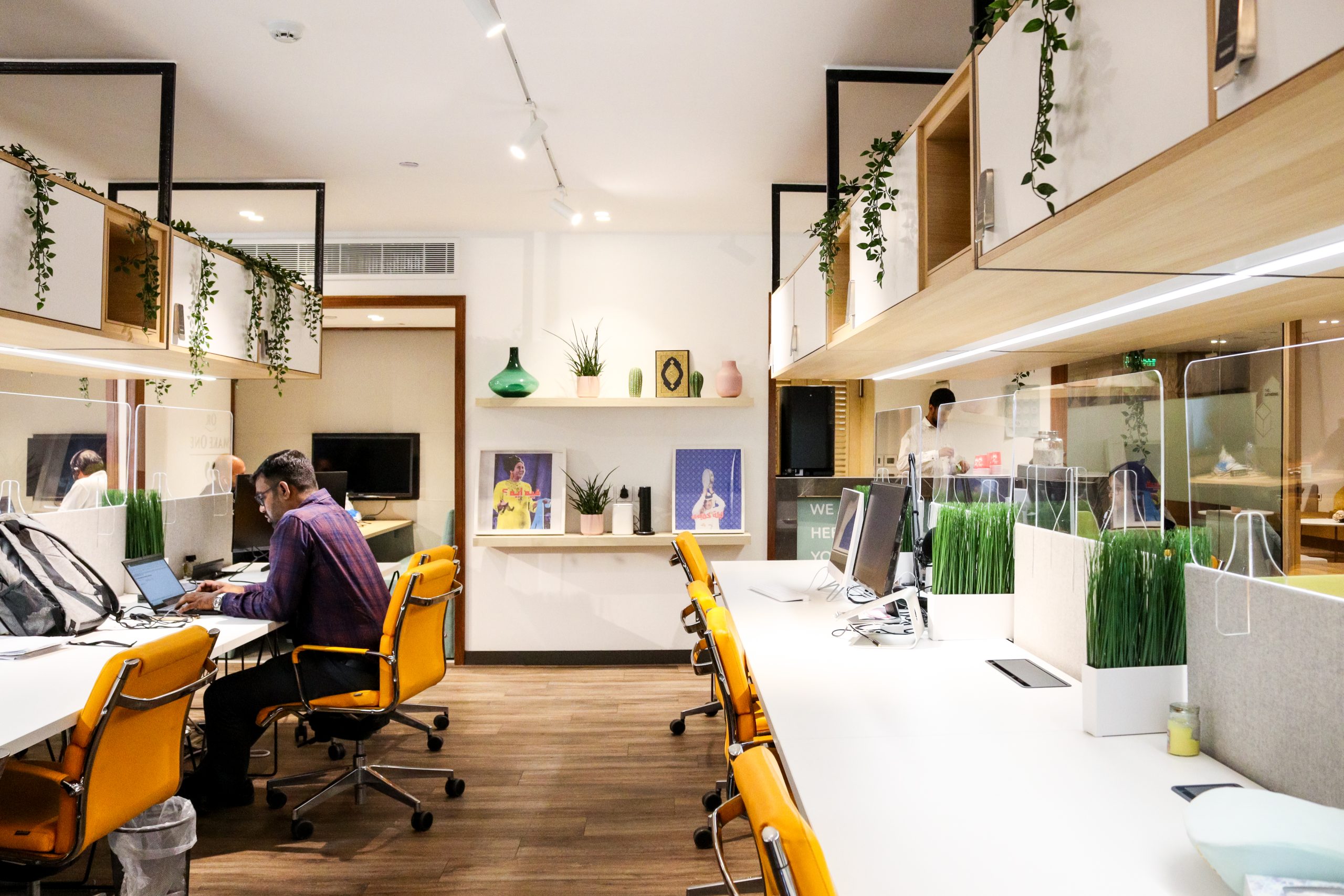 1 Person Coworking Desk