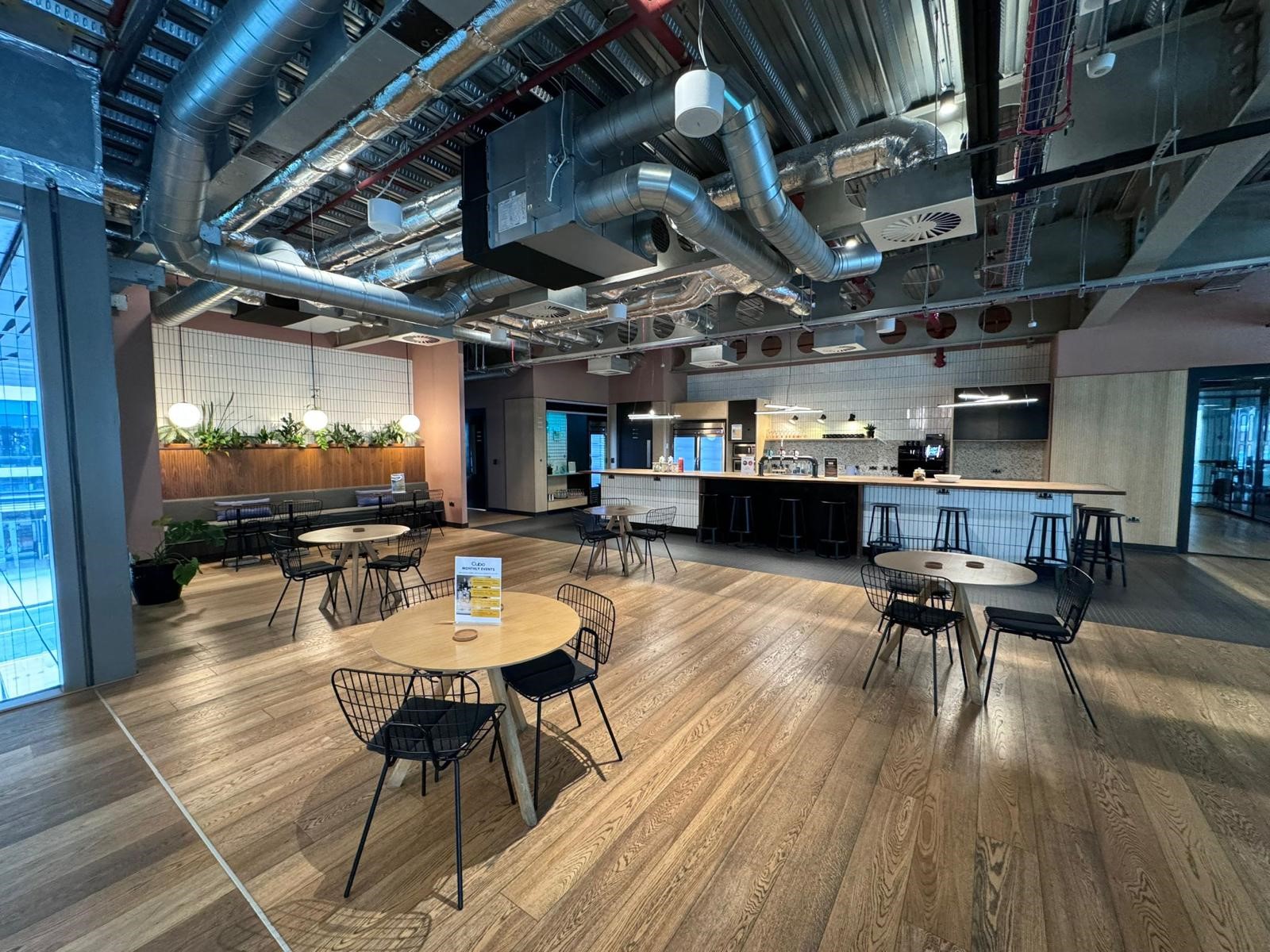 1 Person Private Office