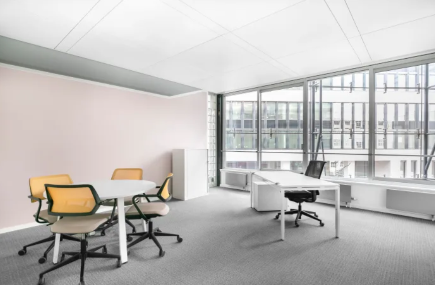 10 Person Private Office