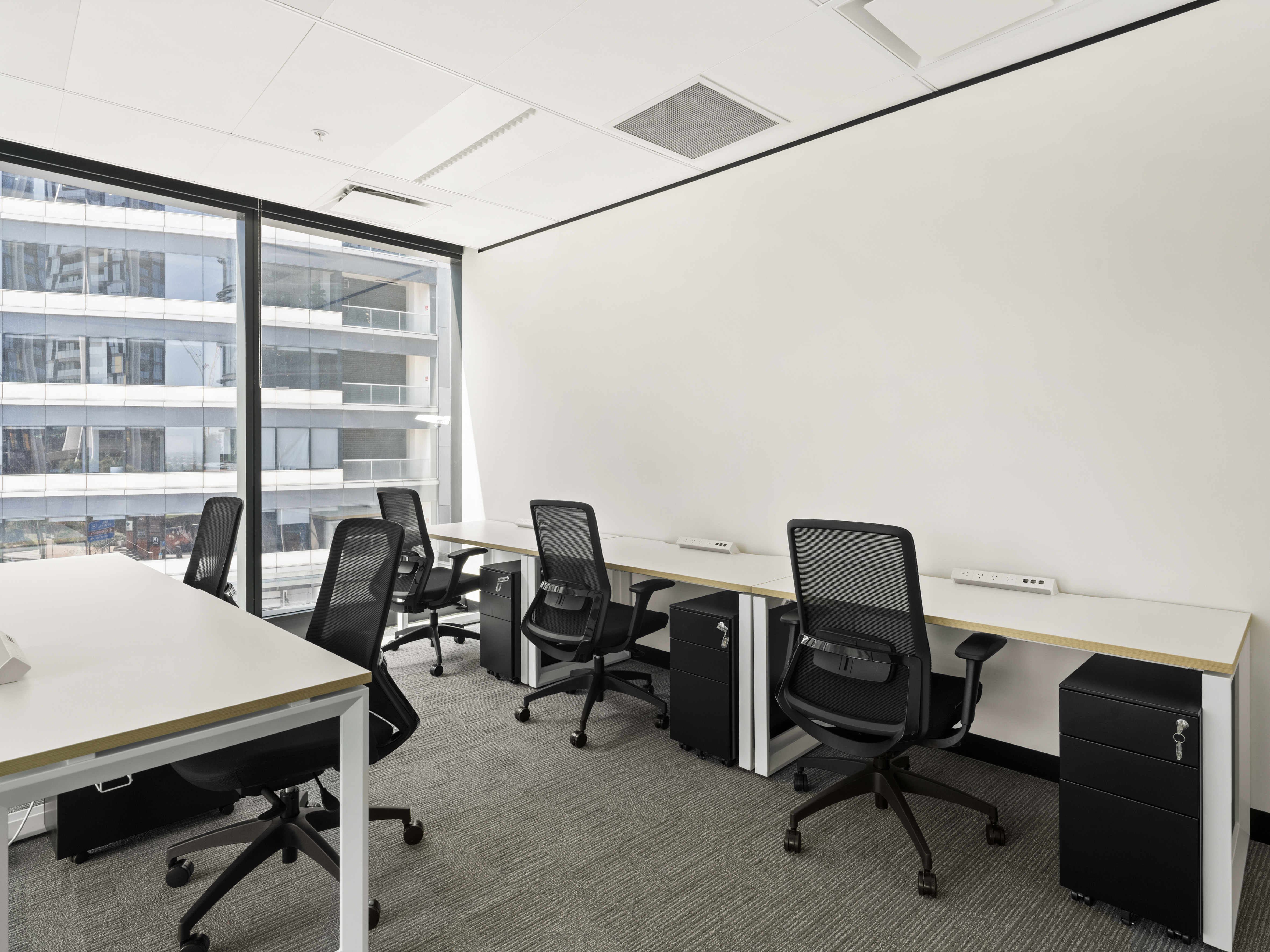 1 Person Private Office