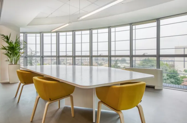 50 Person Private Office