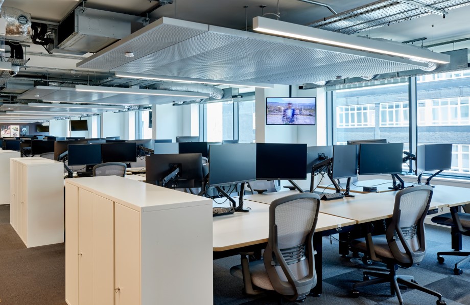 2 Gresham Street, London, England EC2V 7QP - Office For Lease | Office Hub