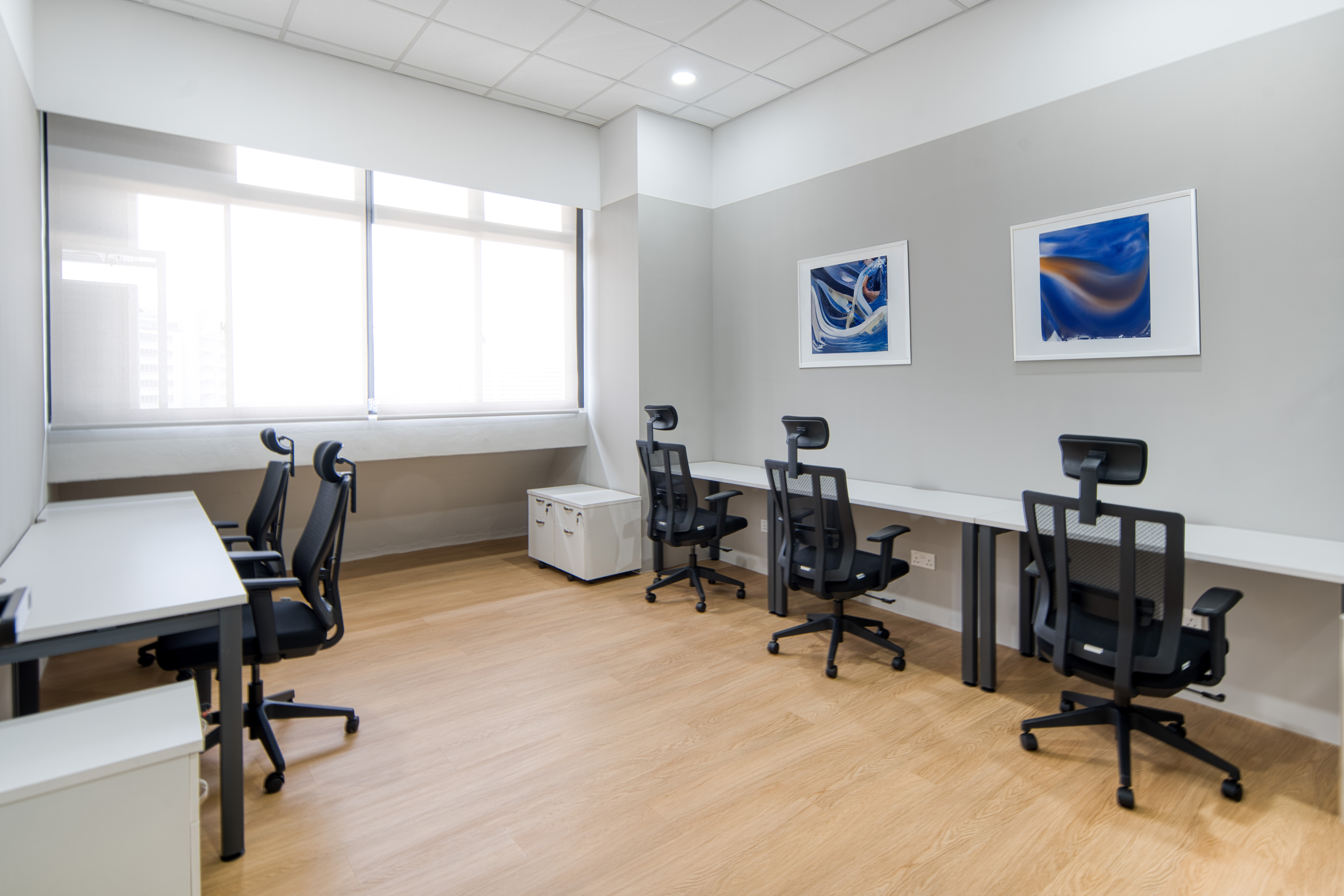 8 Person Private Office