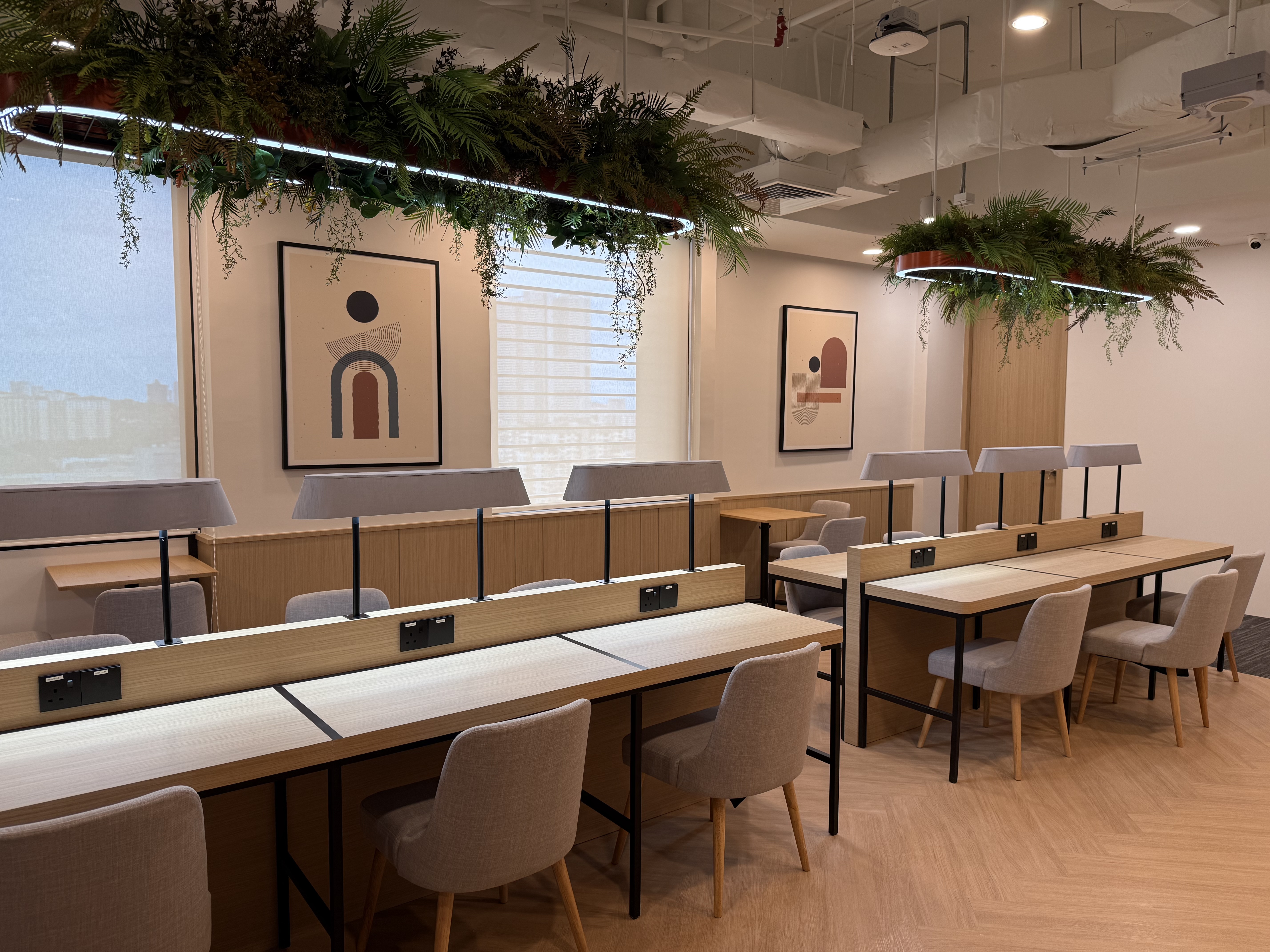 15 Person Private Office