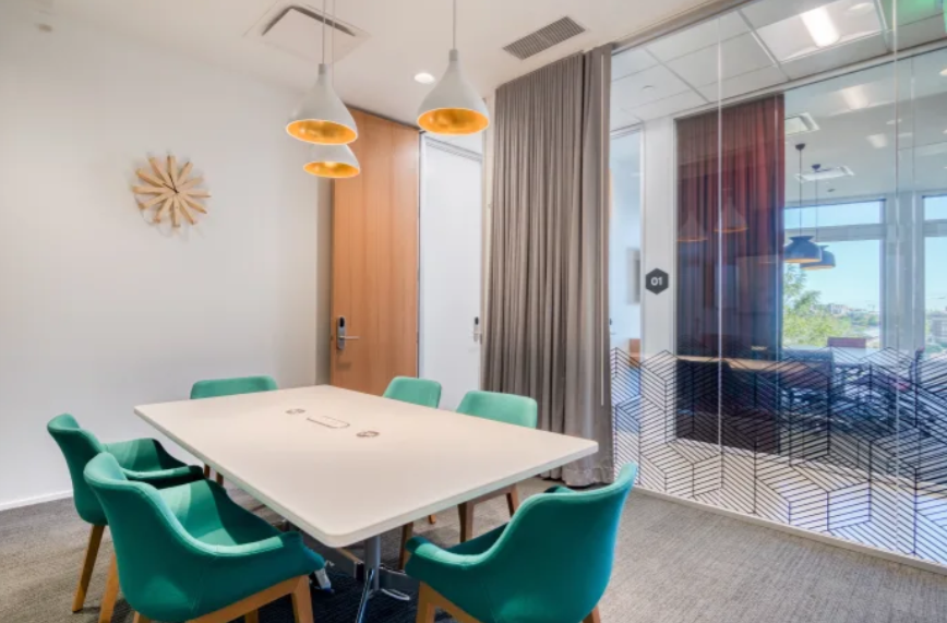 10 Person Private Office