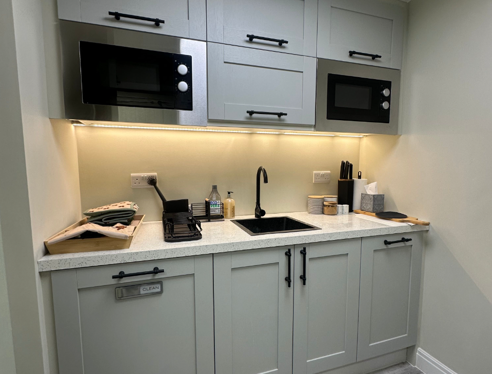 8 Person Private Office