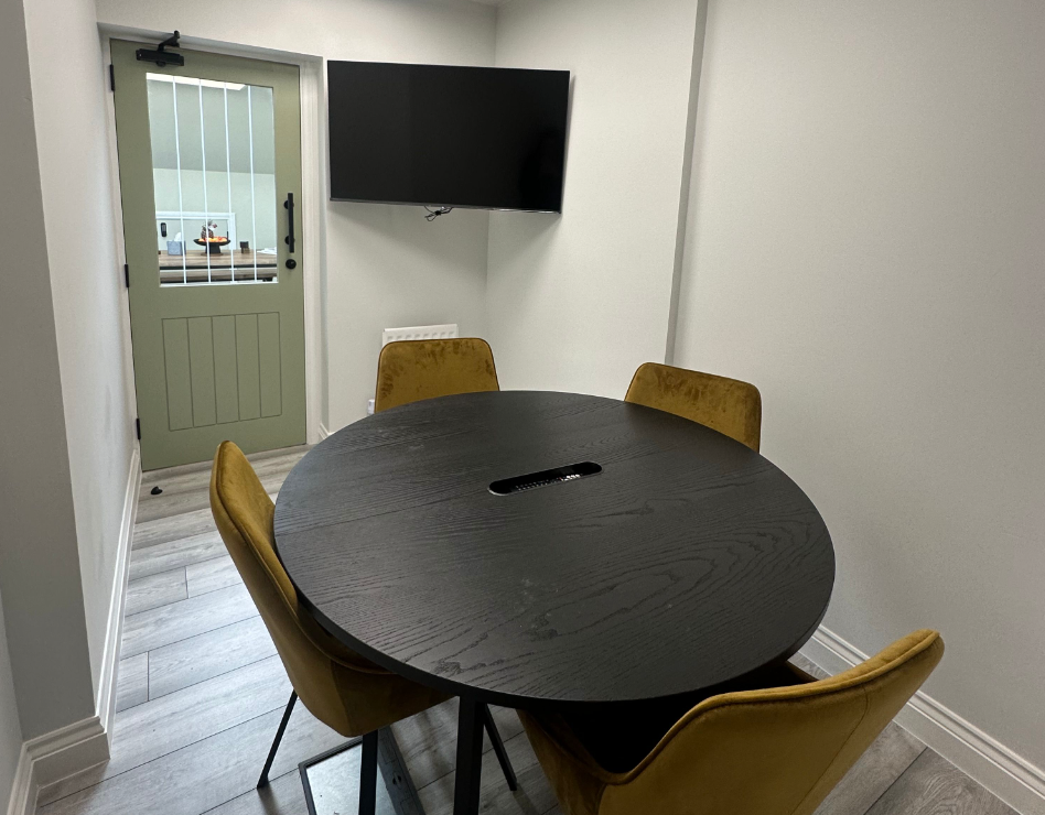 4 Person Private Office