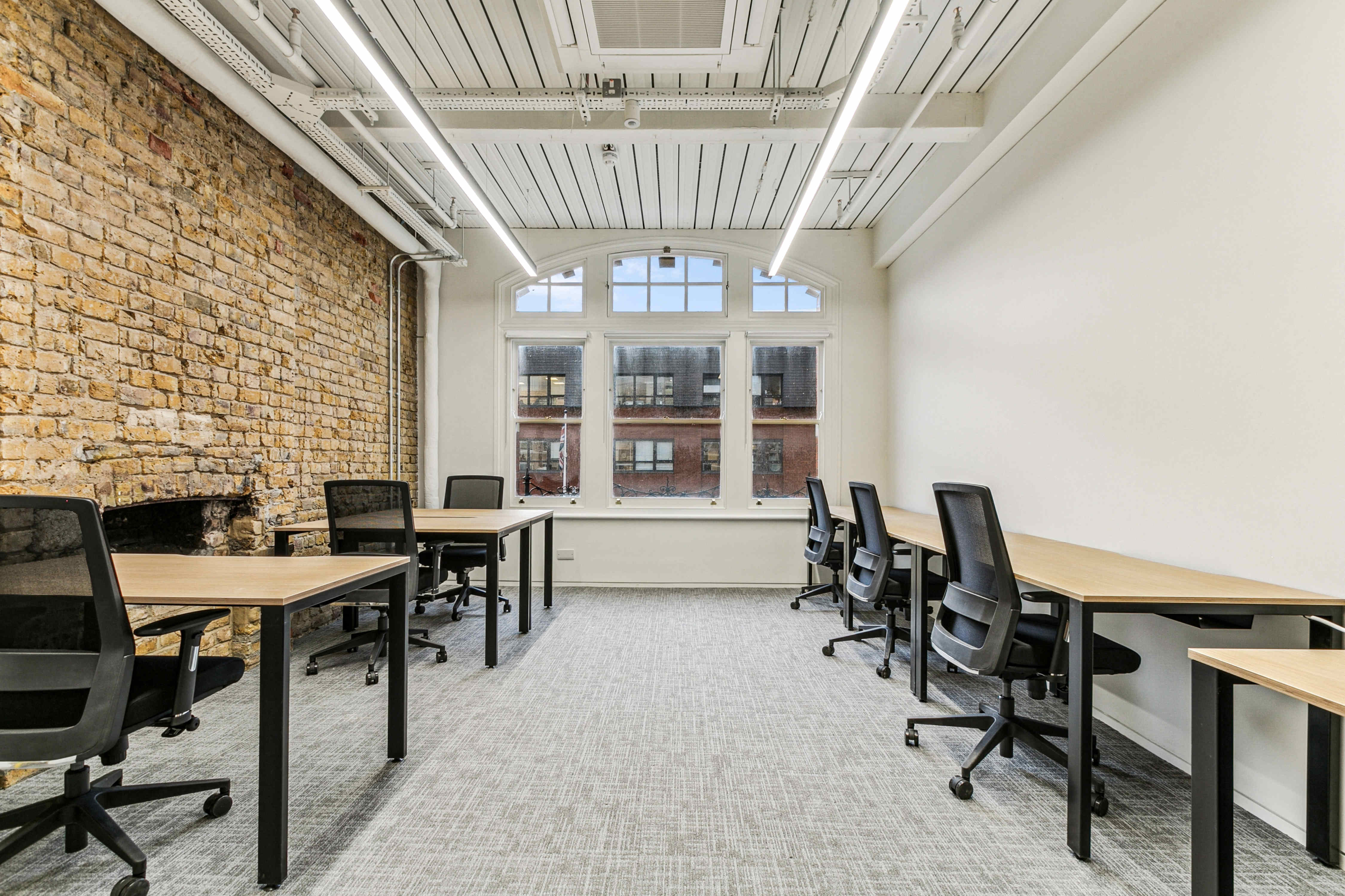 10 Person Private Office