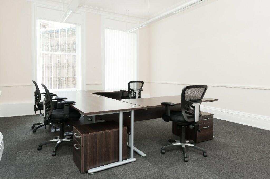 9 Person Coworking Desk