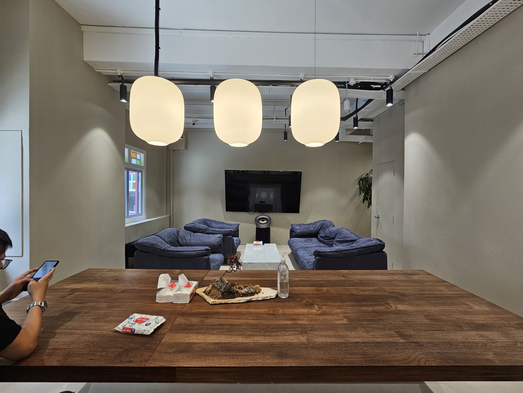 8 Person Private Office