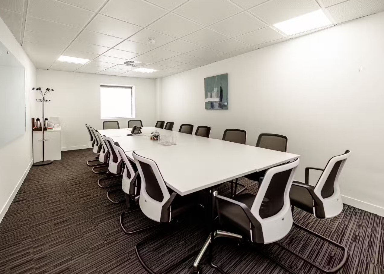 4 Person Private Office