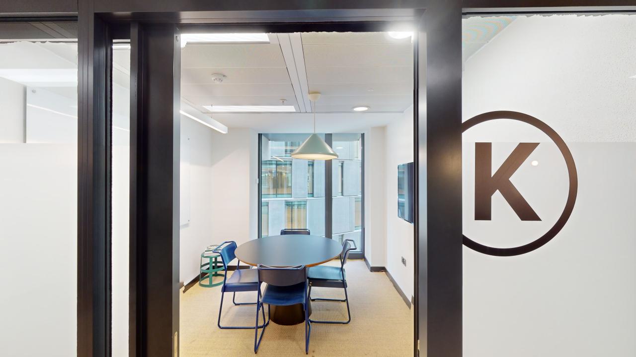 23 Person Private Office