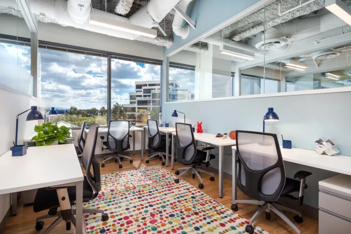 1 Person Coworking Desk