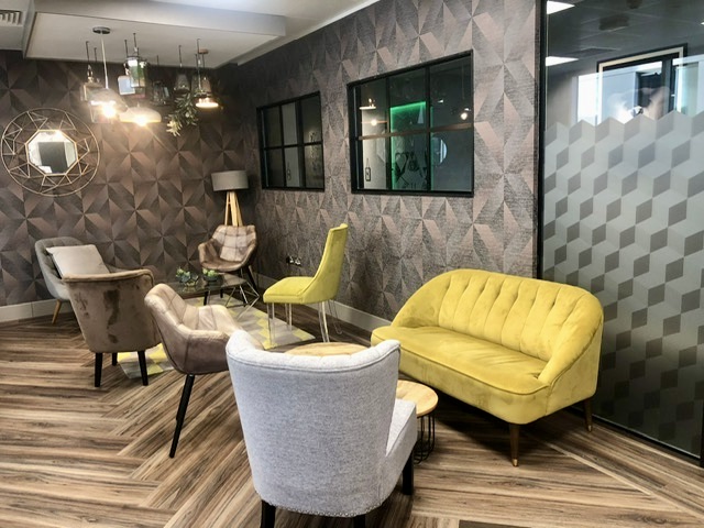 11 Person Private Office