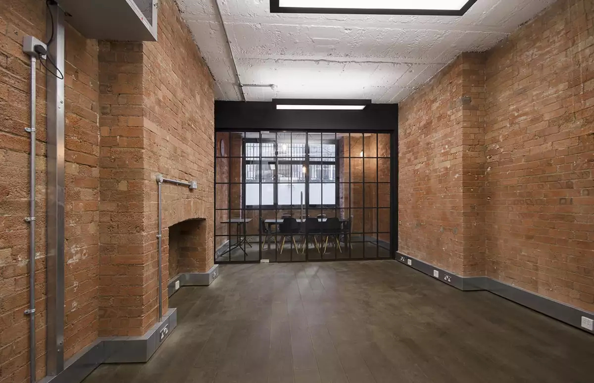 7 Person Private Office