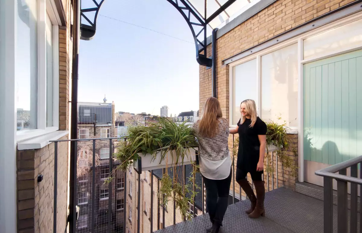 19 Person Enterprise Suite