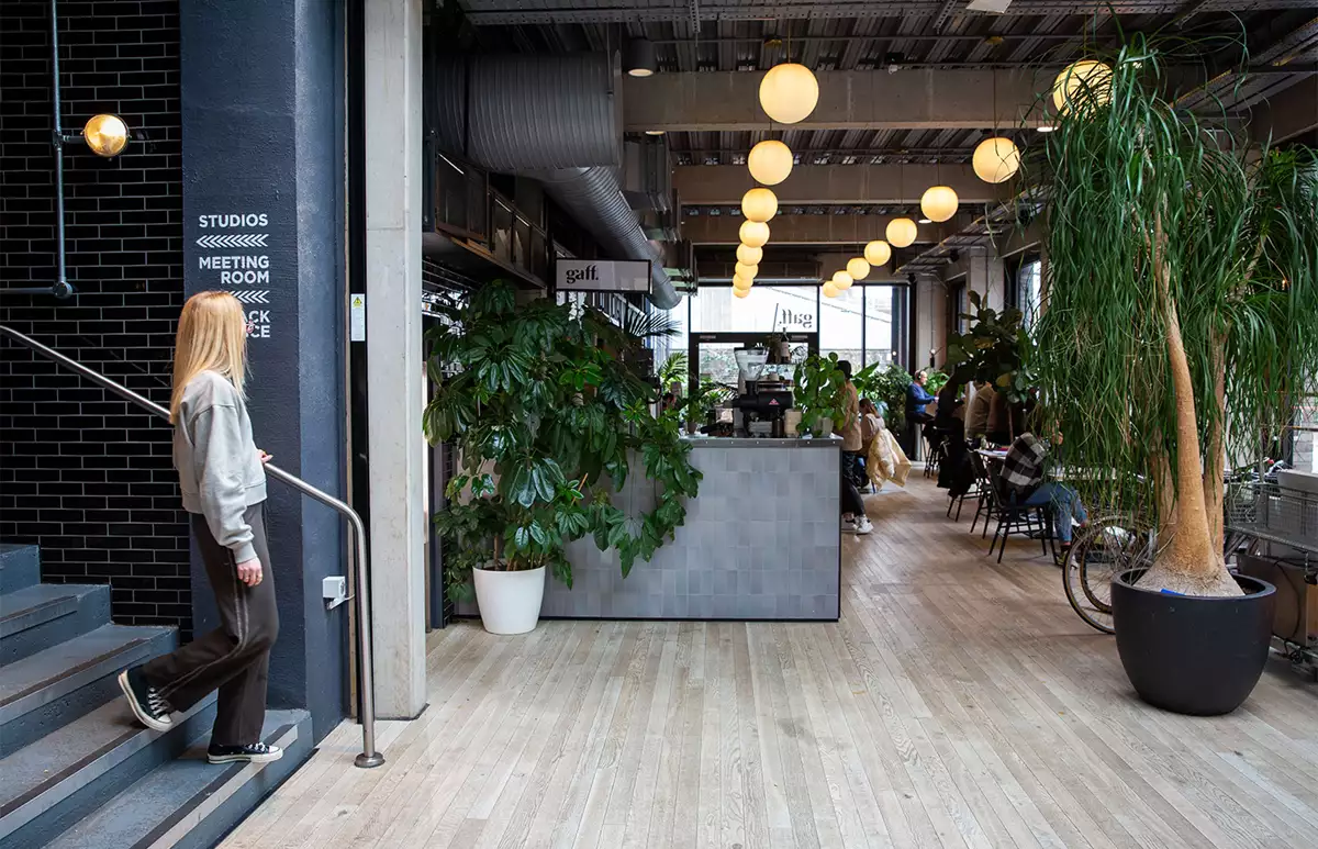 15 Person Private Office