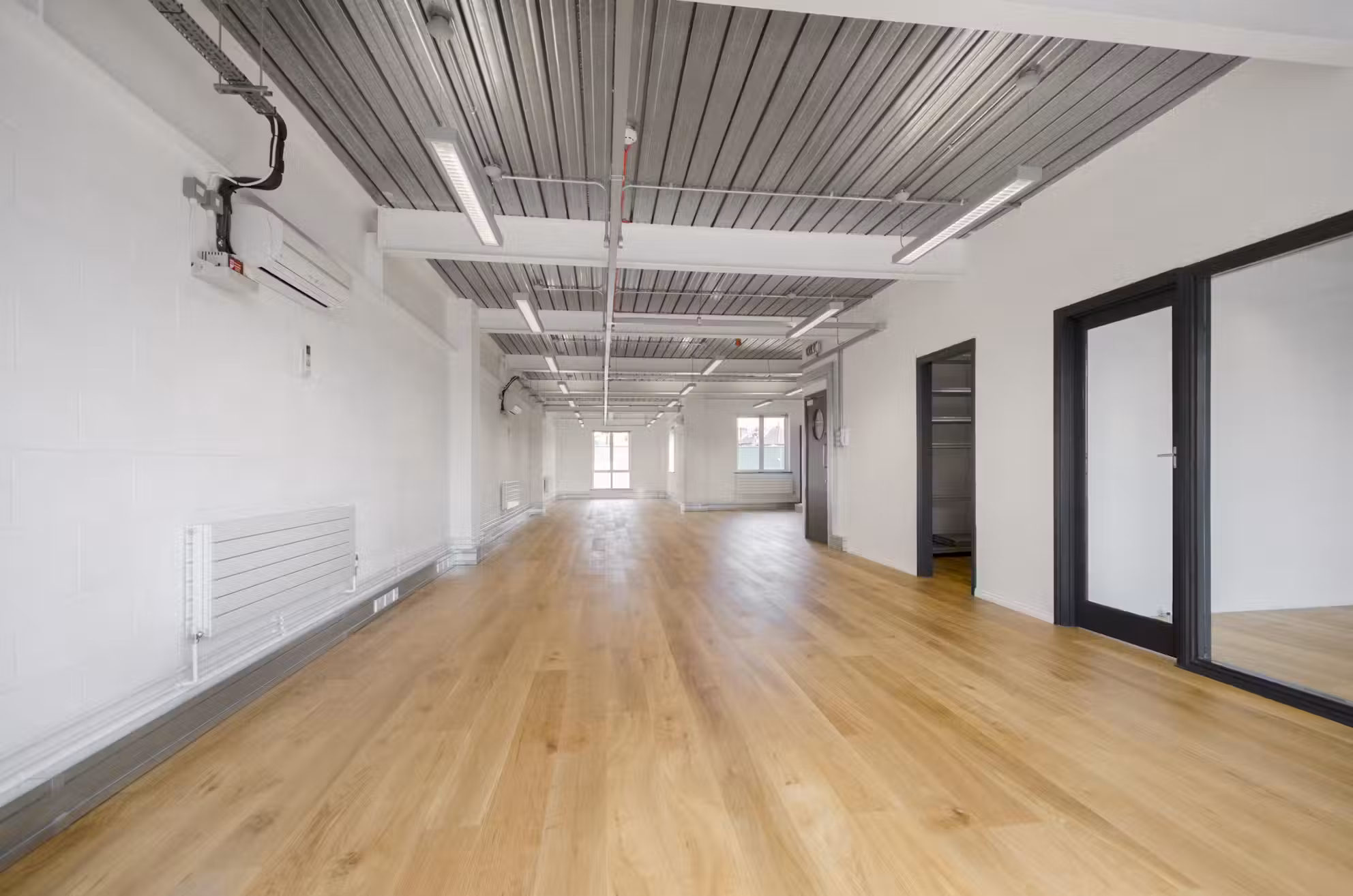 38 Person Private Office