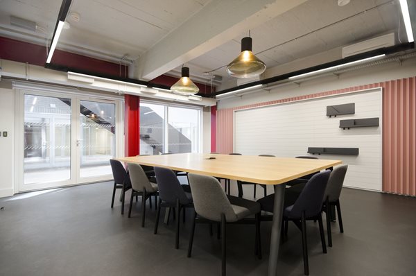 38 Person Enterprise Suite