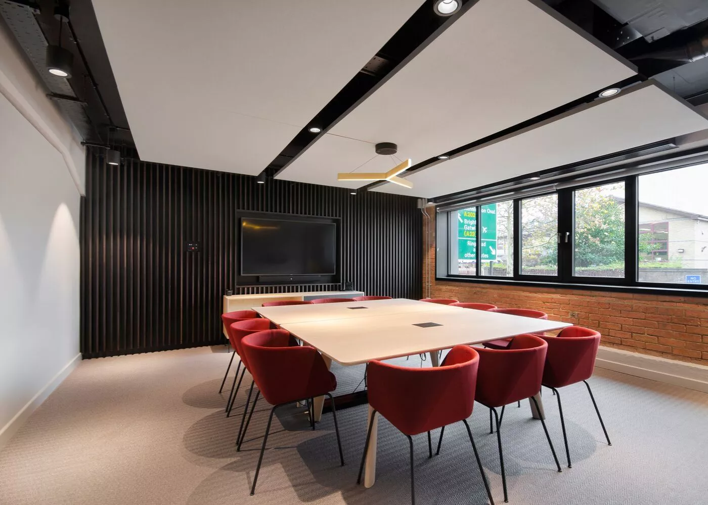 10 Person Private Office