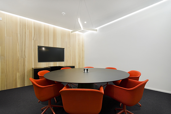 26 Person Private Office