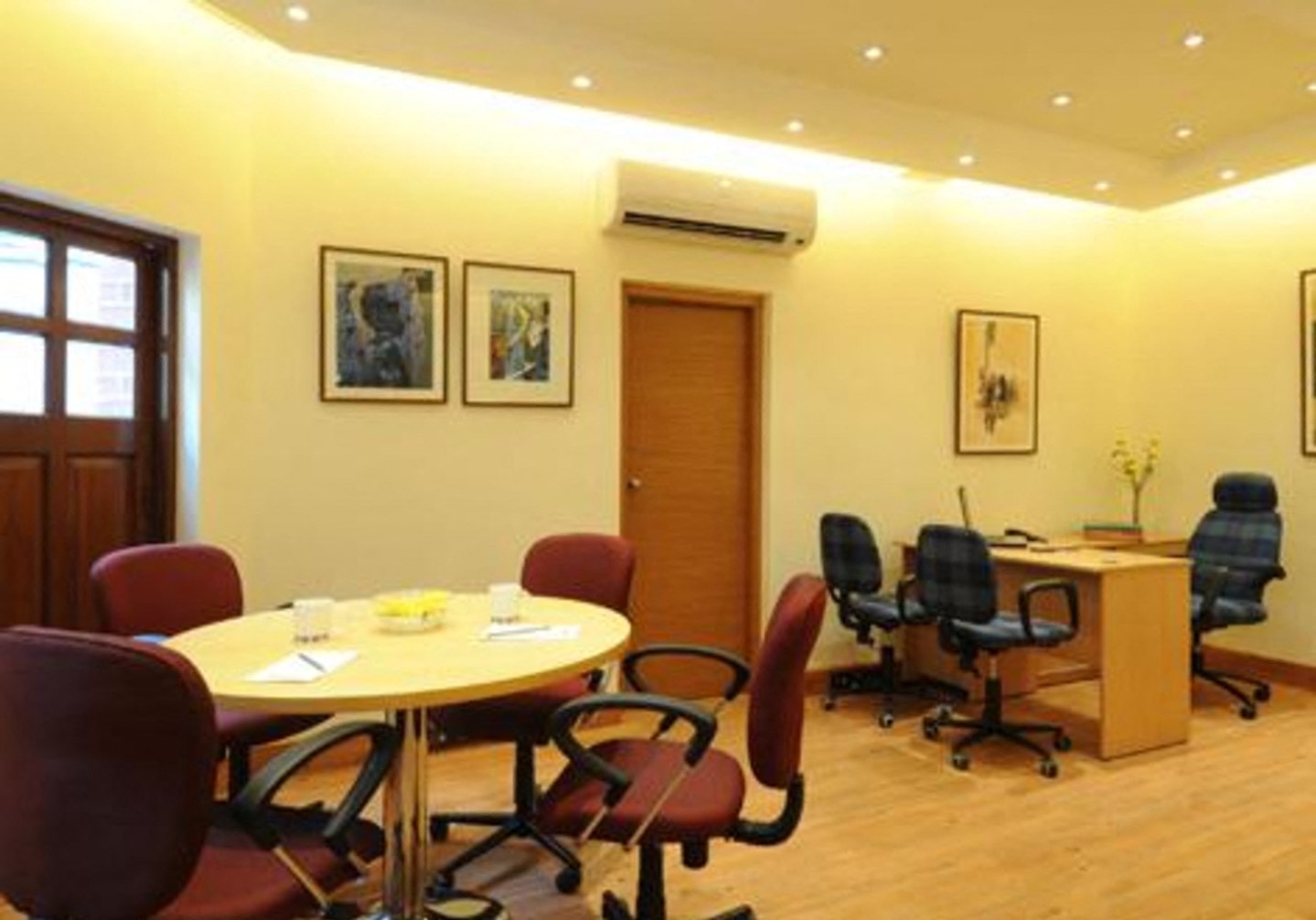12 Person Private Office at Prescot Rd Azad Maidan Fort, Mumbai ...