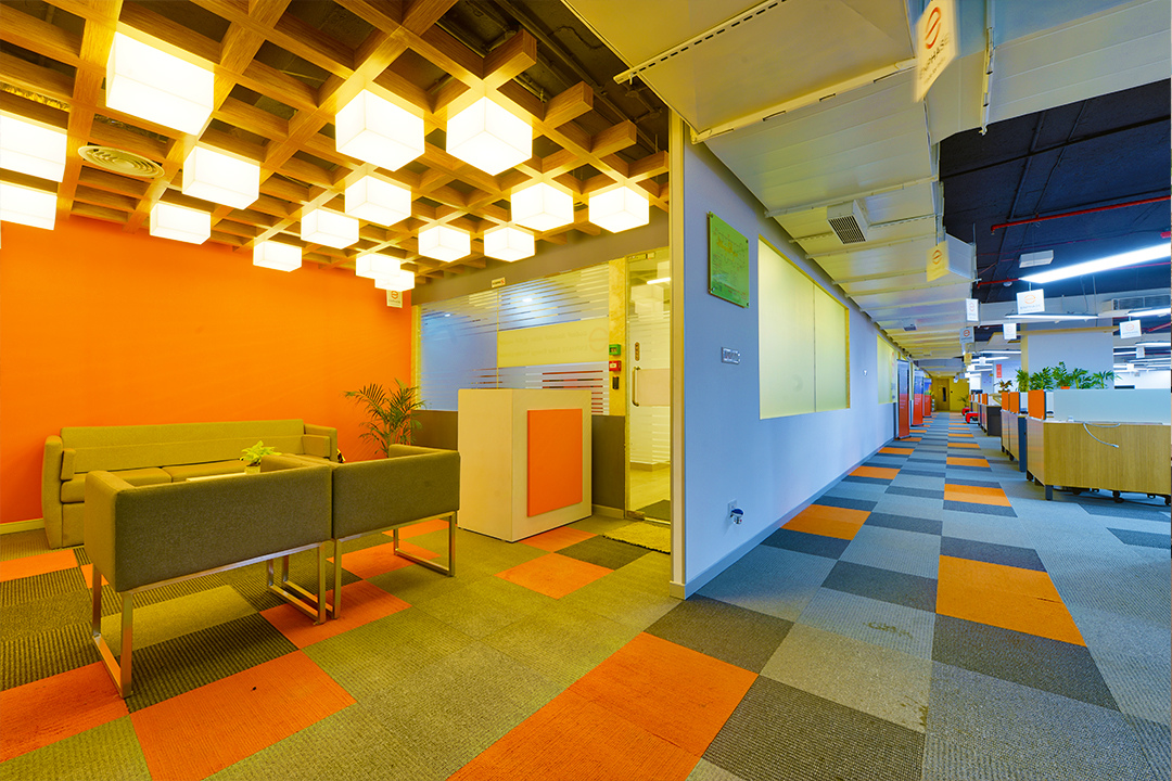 100 Person Private Office