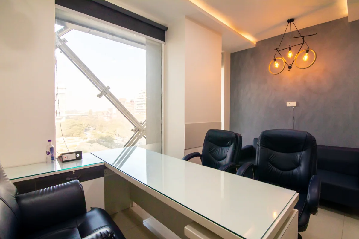 5 Person Coworking Desk