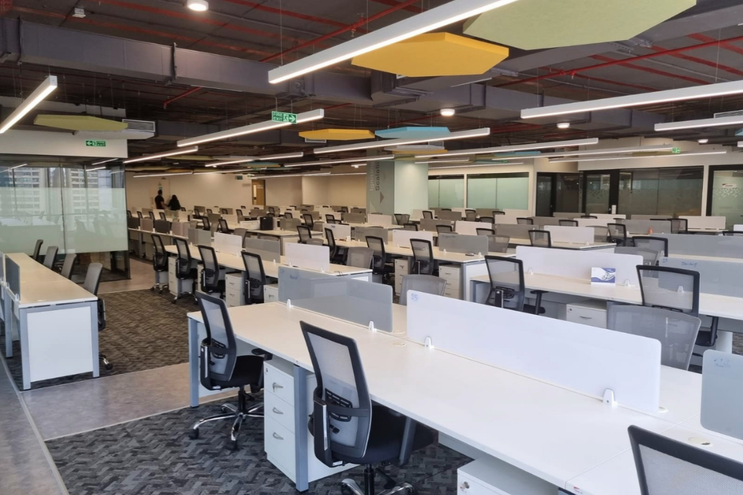 3 Person Coworking Space at 20 Plot No 20 Jogeshwar, Mumbai | Office Hub