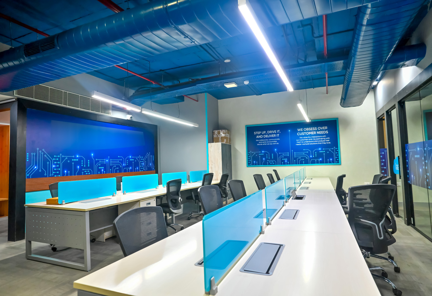 1 Person Coworking Desk