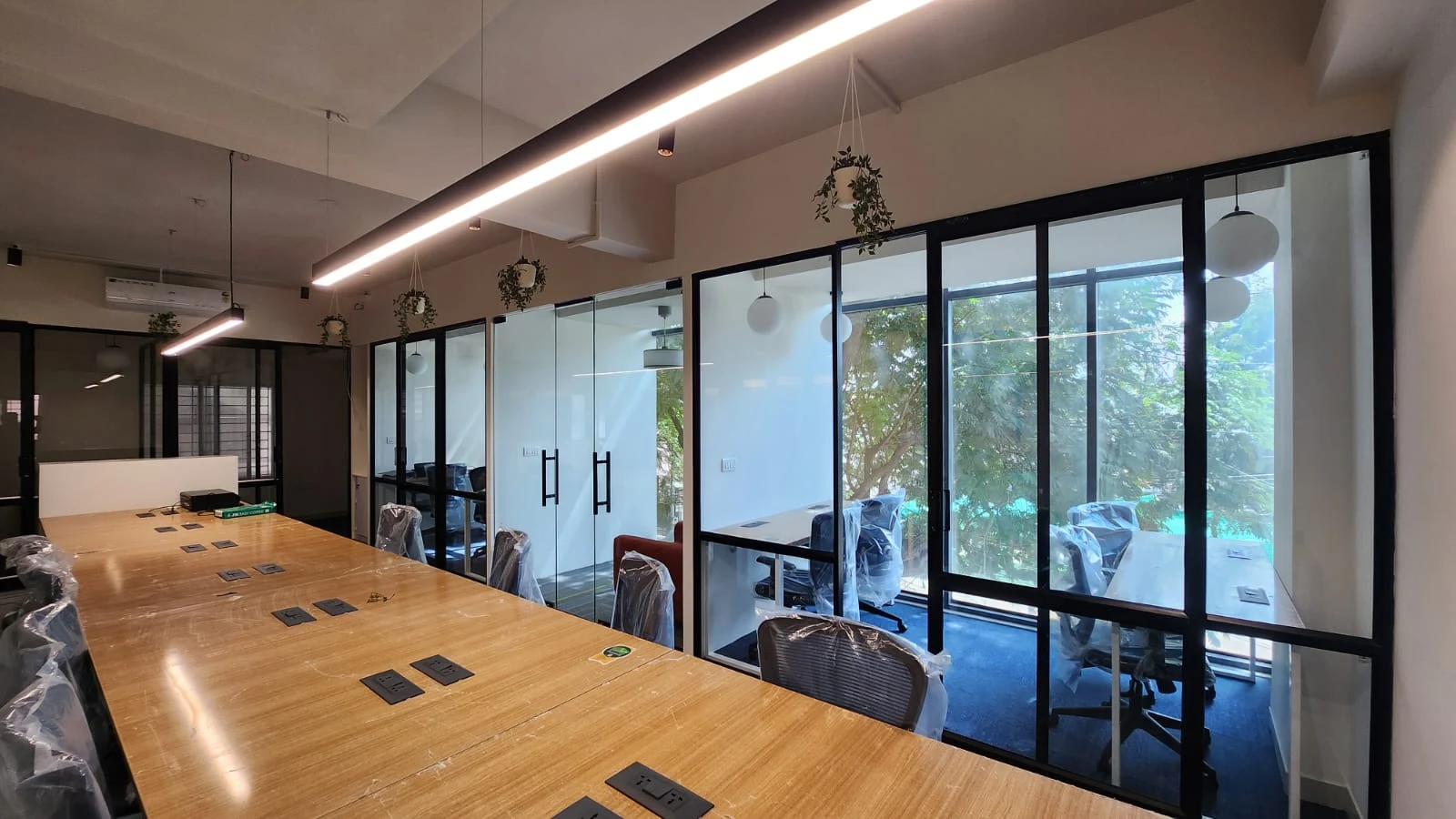 6 Person Private Office at 129 8th Main Rd Above Bank Of Baroda 3rd ...