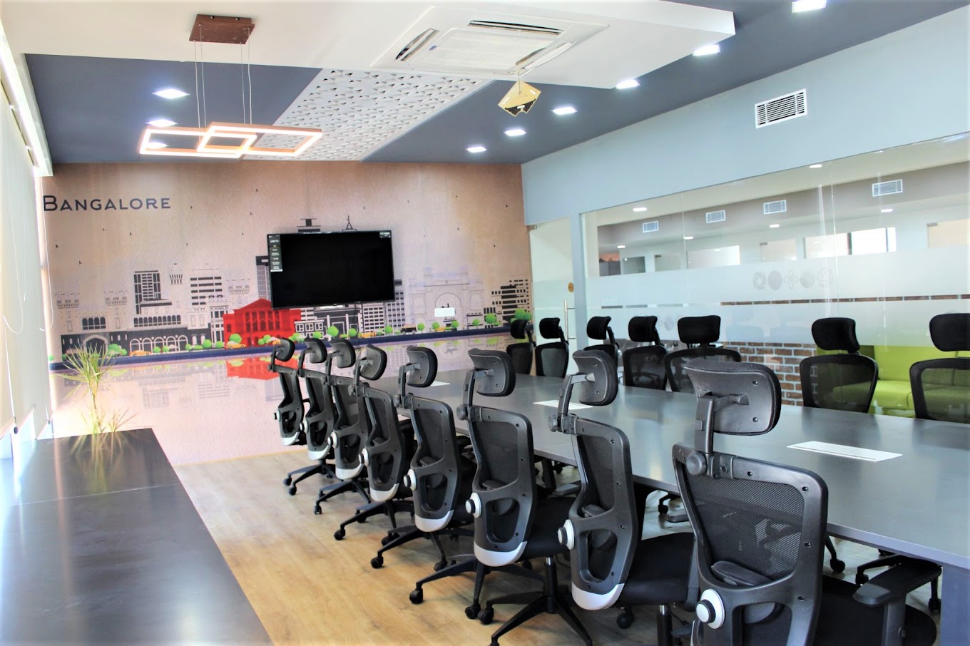 1050 Person Private Office