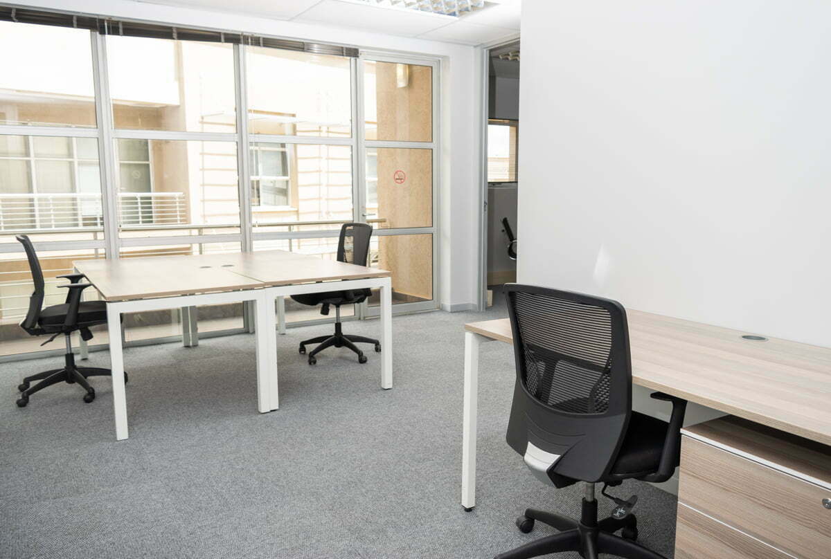 15 Person Private Office