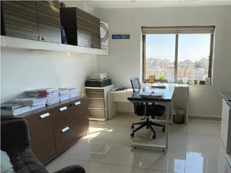 1 Person Private Office