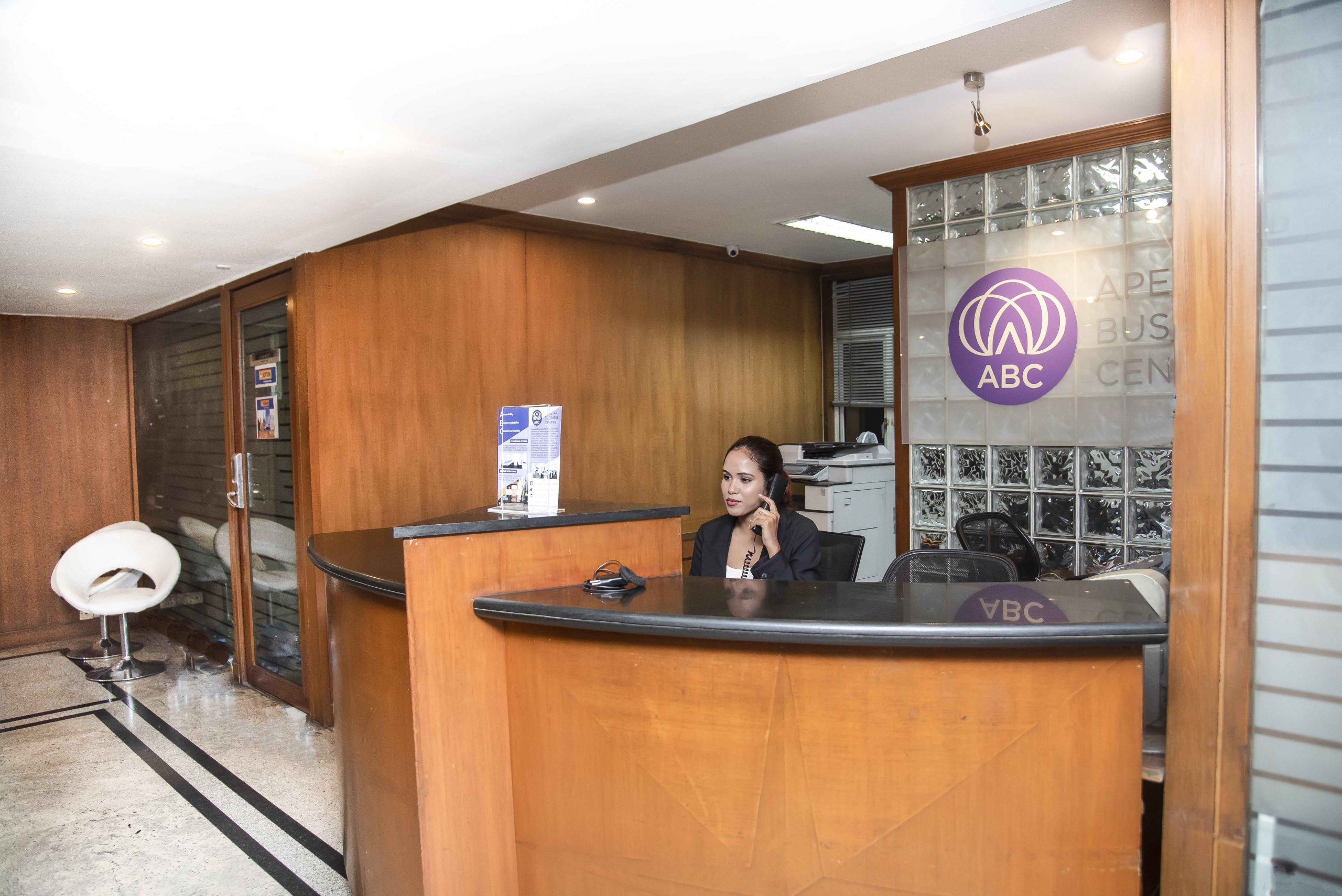 100 Person Private Office